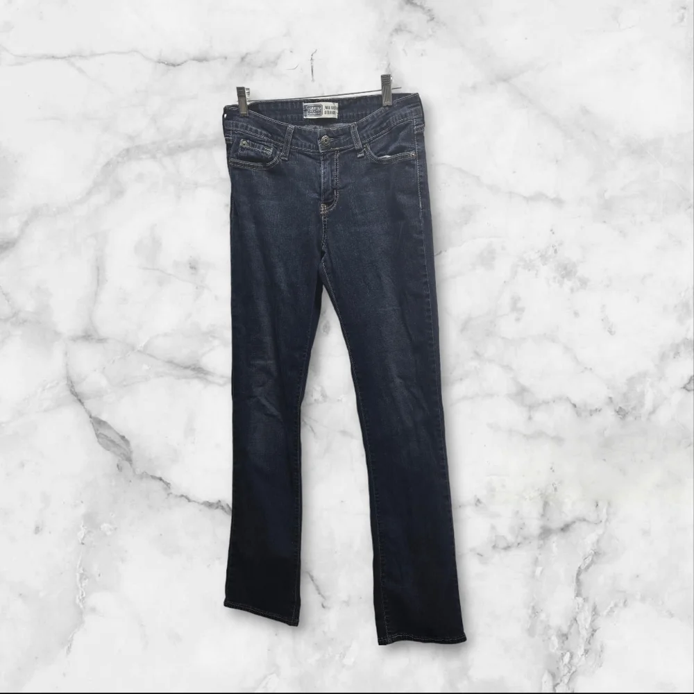 Levi Strauss Signature Straight Leg Jean Womens 6M Mid Rise Stretch Denim Dark